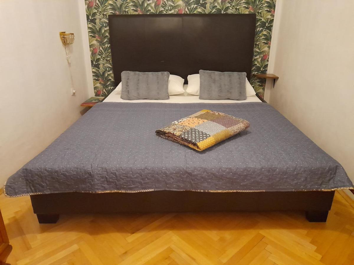 Apartamento Two Bells Šibenik Exterior foto